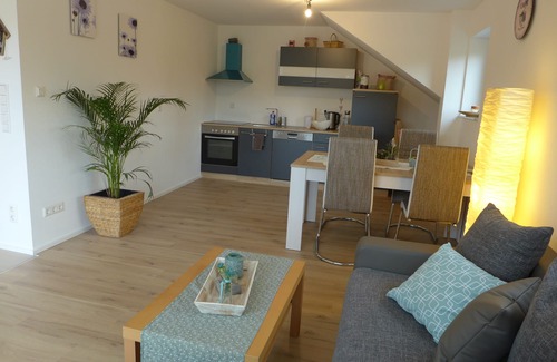 Gemarkung Schomberg Apartamento | Apartamento nuevo en una zona tranquila en la zona de recreo.