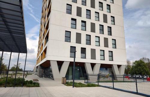 Rzeszow Apartamento | NEW APARTMENT Krakowska - przestronny, z widokiem, czysto, parking, balkon