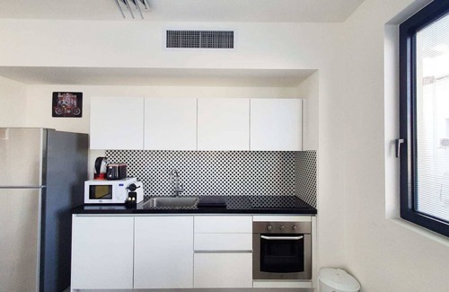 Tel Aviv Promenade Apartamento | New Apartment Near the Beach With Parking TL53