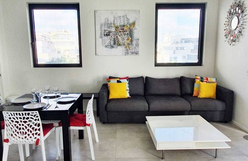 Tel Aviv Promenade Apartamento | New Apartment Near the Beach With Parking TL53
