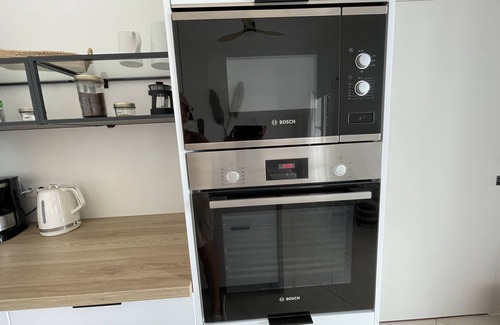 Maniron Apartamento | New Apartment with large deck, pool and panoramic view; adults only