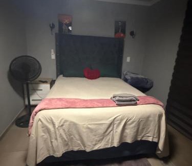Greater Johannesburg Metropolitan Area Casa | New Apollo lodge