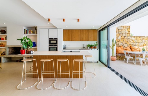 7th Arrondissement Casa | New architect-designed villa with swimming pool / Quartier Bompard - Endoume