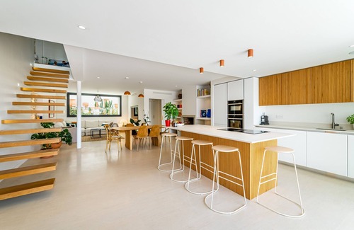 7th Arrondissement Casa | New architect-designed villa with swimming pool / Quartier Bompard - Endoume