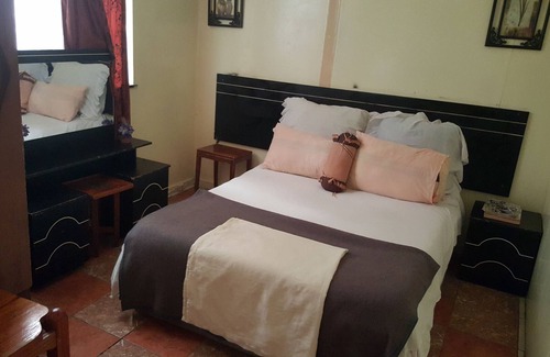 Bezuidenhout Valley Casa | New Arrival Guest House