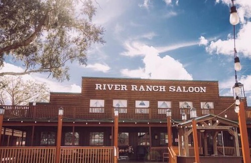 River Ranch Cabaña | NEW at River Ranch! First Floor, Corner Private Cottage with Screened Porch! 301