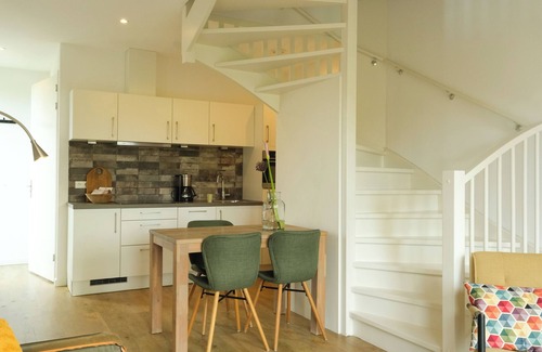 Oostkapelle Apartamento | Apartamento nuevo, atractivo y espacioso con comodidad, a poca distancia del bosque / playa.