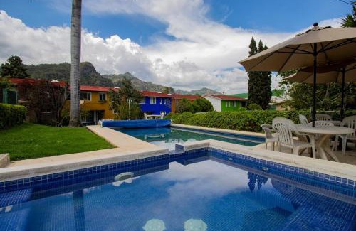 Tepoztlán Apartamento | NEW Bamboo Mystic Mountain Culture and Peace