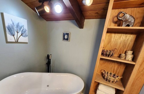 Bartlett Chalet De Esquí | *NEW*Baths/Appliances*Arcade Games*Gas Fireplace