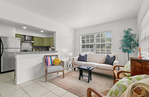 Palma Ceia Casa | NEW! Bayside Breeze - Charming Apt Near Bayshore