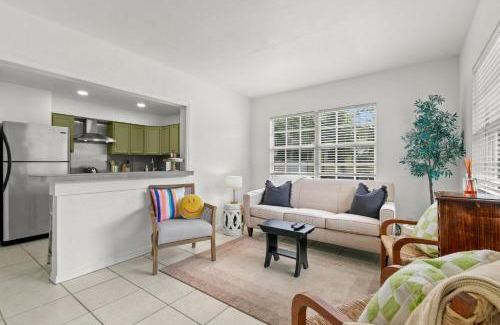 Palma Ceia Casa | NEW Bayside Breeze - Charming Apt Near Bayshore