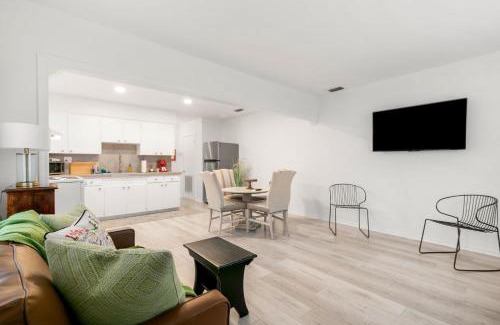 Palma Ceia Apartamento | NEW! Bayside Escape - Cozy Hideaway Near Bayshore Beautiful