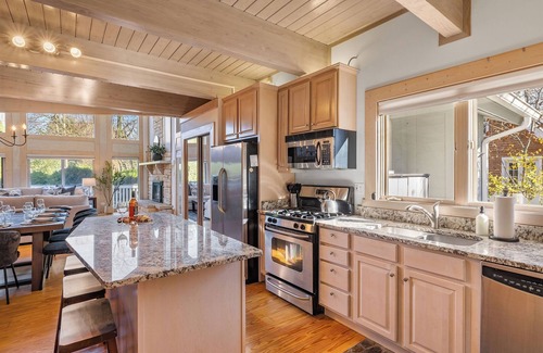 Lakeside Casa | NEW Beach Access with Pool, Hot Tub, Game Room, EV Charger level 2