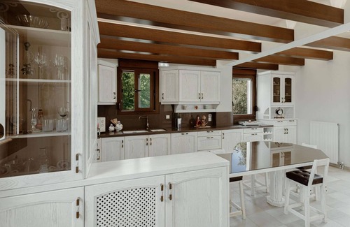 Gerani Villa | Villa a estrenar! ¡A 1 km de la playa, a 100 m del restaurante ya 7 km de la ciudad de Rethymno!