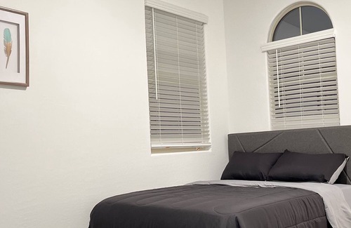 Waddell Casa | New! Beautiful Home!