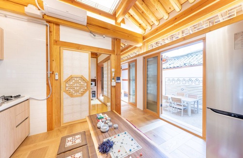 Cheongunhyoja-dong Casa | NUEVO HANOK coreano hermoso por el palacio 5BR + 4BTH