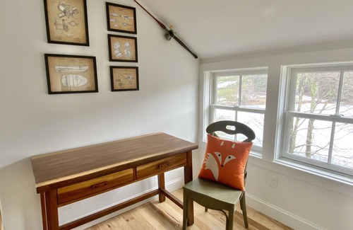 Hinesburg Casa | New! Beautiful Lakefront Home near Burlington, VT