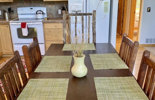 Stagetop Casa | New! Beautiful Mountain Home with Playground on Treed Acreage - Woodland Vista Retreat