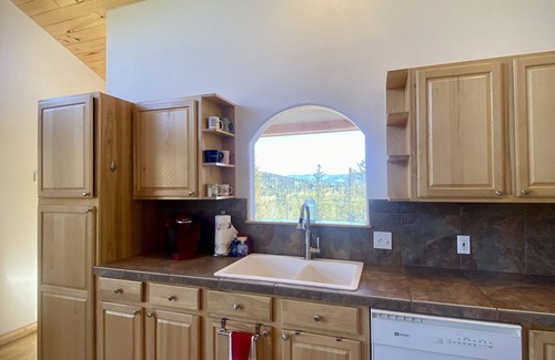 Stagetop Casa | New! Beautiful Mountain Home with Playground on Treed Acreage - Woodland Vista Retreat