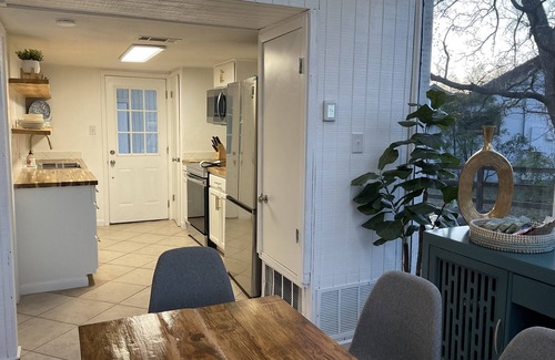 Horseshoe Bay Casa | NEW!! Beautifully renovated familyand pet friendly duplex!