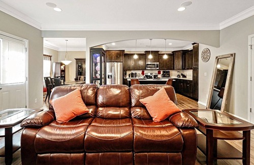 Norfolk Casa | NEW Beauty! This spacious get away is close to beach and base!