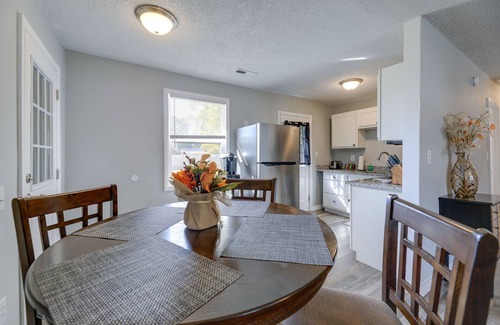 New Bern Casa | New Bern Abode w/ Yard ~ 2 Mi to Neuse River