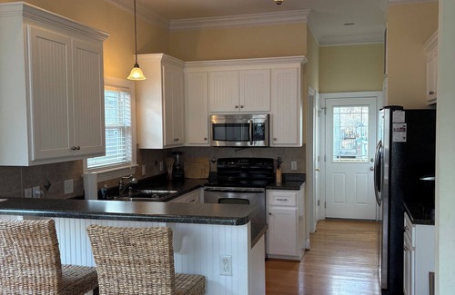 White Lake Casa | NEW! Bluewater Cottage at White Lake! Pet-Friendly: Quick walk to the Lake