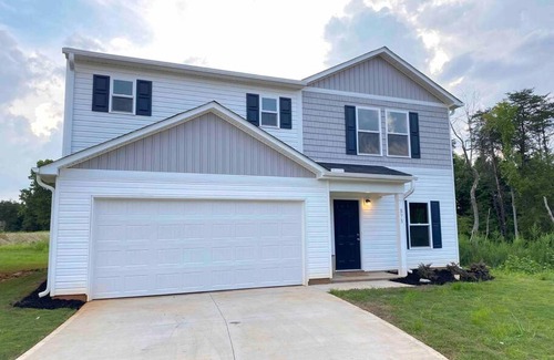 Inman Casa | New!!! Boiling spring - luxury home sleeps 6