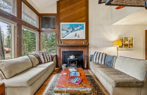Bear Basin Estates Casa | New! Brundage Meadows 1 - Bright, cozy - 2story - wood stove - forest views - by trails, lake, town