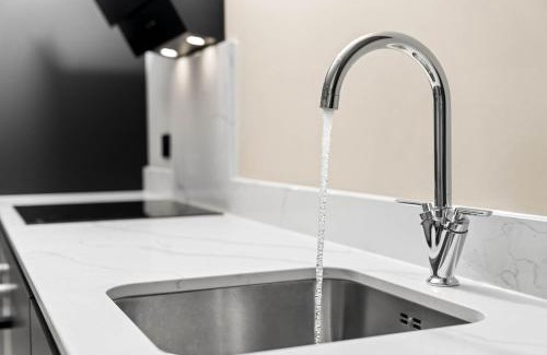 Sheldon Apartamento | New Build 1 Bed Apt - Sheldon, Birmingham - Coventry Rd - Close to Birmingham Airport, Solihull, National Exhibit Centre, Jaguar and more