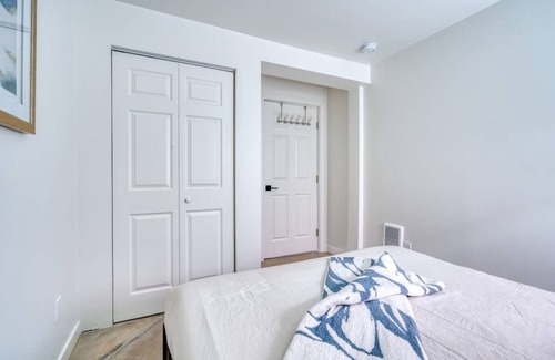 King Casa | New Build 4BR Sleeps 10 Great Location