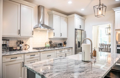 Pinehurst Casa | New Build! 5 Bedrooms & 3.5 Baths! 5 minutes to Golf and the Village