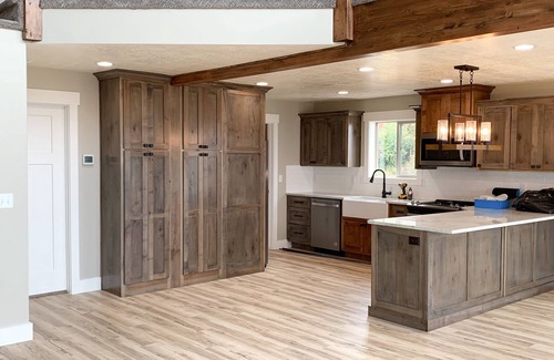 Harbor Village Casa | NUEVO Build Bear Lake Urban Mountain Retreat-Impresionantes vistas y jacuzzi privado