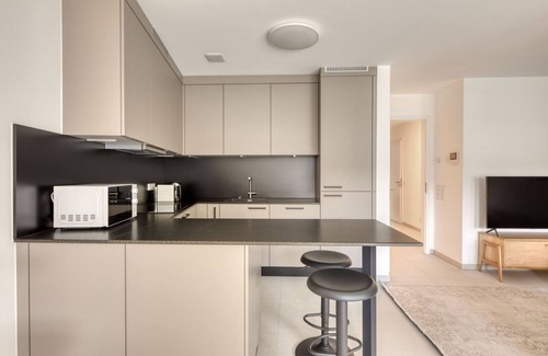 Dommeldange Apartamento | New build Eich 2BR w/ Balcony & Elevator, nr bus station, by Blueground