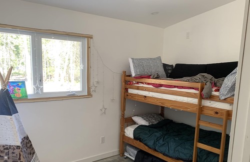 Cayamant Cabaña | New build Lakefront cottage with 117 Acres