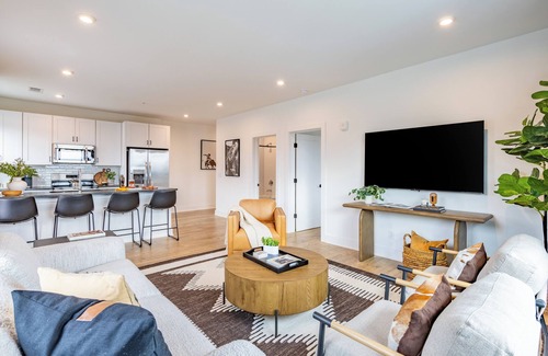 Nashville Casa | New Build Near Dining, Nightlife, Midtown & Germantown Nashville | Heights #304