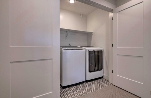 Park City Casa | New-Build Townhome about 6 Mi to Park City!
