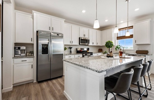 Loveland Casa | New Build W/ Great Backyard & Lake Access!