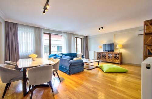 Cihangir Apartamento | New Build with Modern Amenities and Balcony