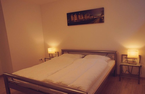 Schnelsen Apartamento | NUEVO EDIFICIO 2015, 80m², 3 habitaciones, cerca del recinto Niendorfer