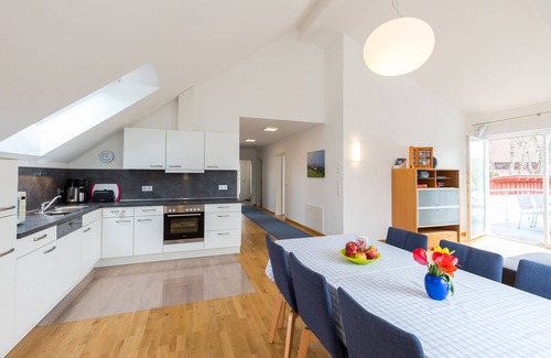 Ueberlingen Casa | Nuevo! El mejor equipamiento y precio, WiFi gratis, 3 dormitorios