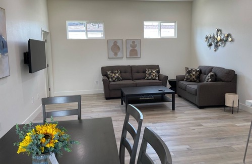 Tustin Casa | #New Built#3BR#Private Hm 🏠 ,Tustin, Irvine,Disney, Convention, Golf & Beaches!