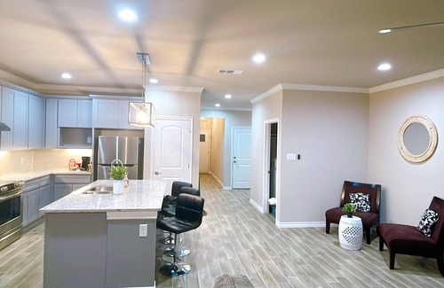 South Arlington Casa | NEW BUILT 4Br2.5Ba. Stylist and Comfortable experience