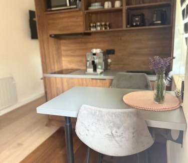 Oxford Apartamento | New built cosy apartment within walking distance of Churchill Hospital