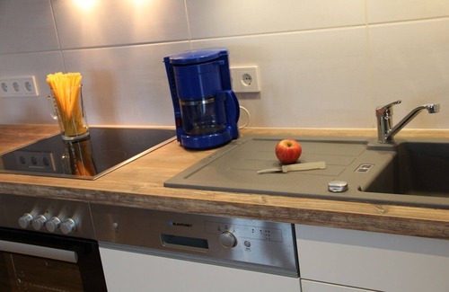 Uehlingen-Birkendorf Apartamento | NUEVO apartamento de la comodidad **** estrellas construido con balcón