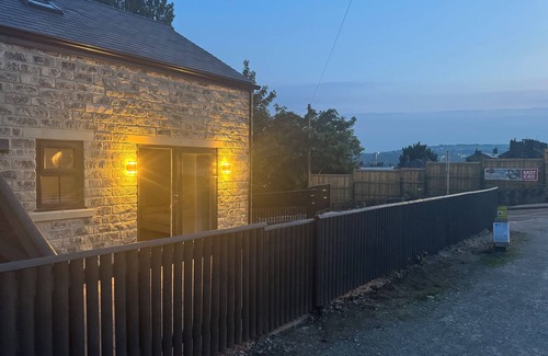 Keighley Casa | New built semi detached house on canal