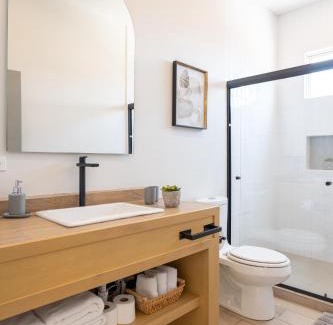 Ulbrich Apartamento | New Casa Balandra with Gated Parking at Casas Sanblu