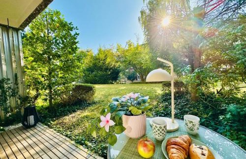 Oerlikon Apartamento | New, central studio with garden terrace and much privacy