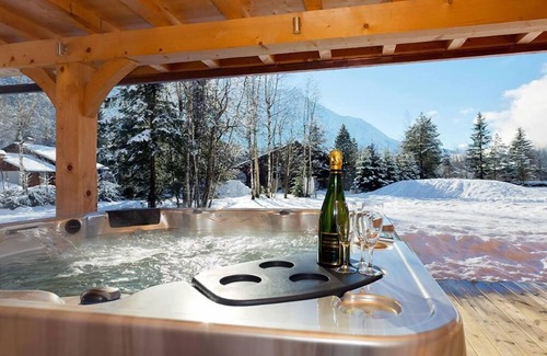 Les Praz-de-Chamonix Chalet De Esquí | New chalet 5 bedrooms en suite sauna jacuzzi