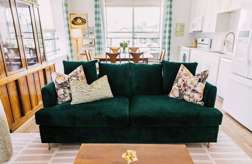Cooper-Young Historic District Apartamento | NEW!! Charlie's Corner by Pettigrew Adventures - Located in Cooper Young